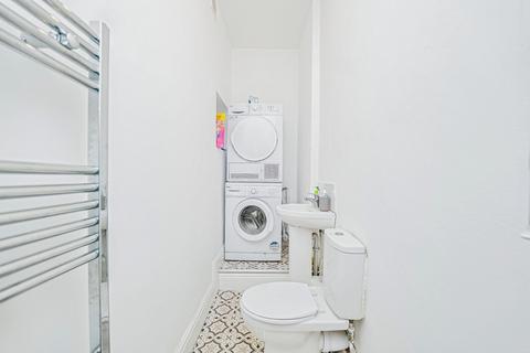 4 bedroom terraced house for sale, Tynewydd Road, Barry, CF62