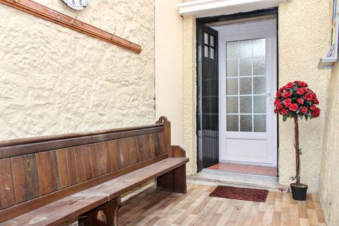 5 bedroom property for sale, Main Street, Sauchie FK10