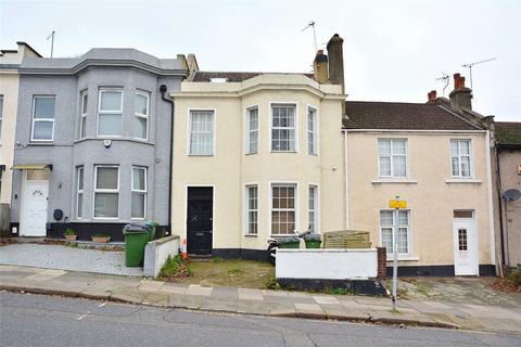 1 bedroom in a house share to rent, Burrage Road, London, SE18