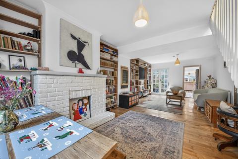 undefined, Chalk Hill, Watford, WD19