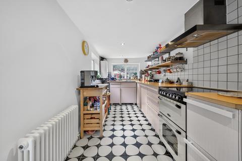 2 bedroom terraced house for sale, Chalk Hill, Watford, WD19