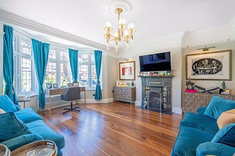 4 bedroom detached house to rent, The Mount, New Malden, KT3