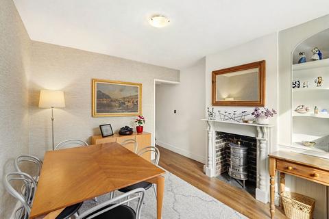 undefined, Alexandra Road, Thames Ditton, KT7