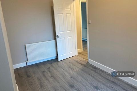 1 bedroom flat to rent, Borthwick Road, Bournemouth, BH1