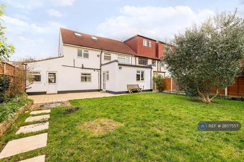 undefined, Ashridge Way, Sunbury-On-Thames, TW16