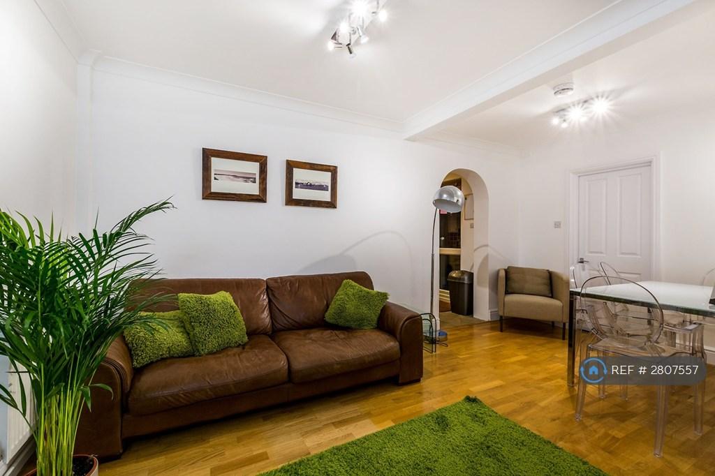 Communal Lounge