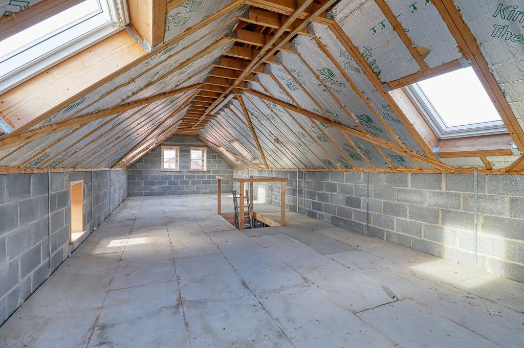 Barn/Annex