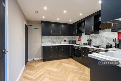 1 bedroom in a house share to rent, Cowper Road, Gillingham, ME7