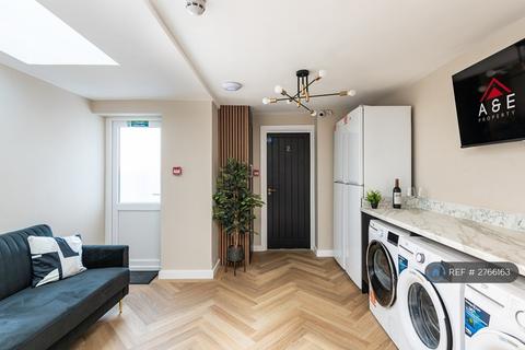 1 bedroom in a house share to rent, Cowper Road, Gillingham, ME7