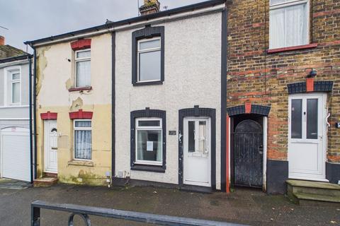 2 bedroom terraced house for sale, Gads Hill, Gillingham