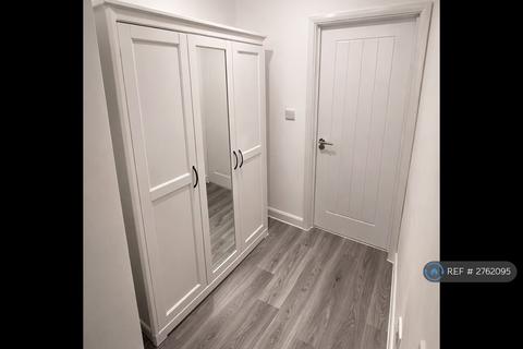 6 bedroom semi-detached house to rent, Duncan Road, Leicester, LE2