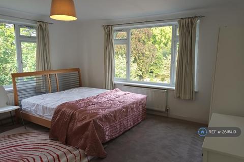 undefined, Grange Road, London, W5