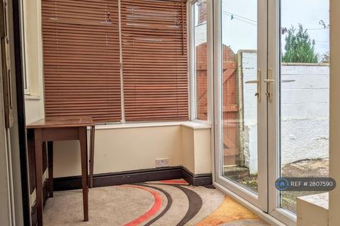 2 bedroom terraced house to rent, Lawson St, Aspatria, CA7
