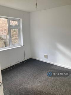3 bedroom end of terrace house to rent, Caldicott Close, Bristol, BS11