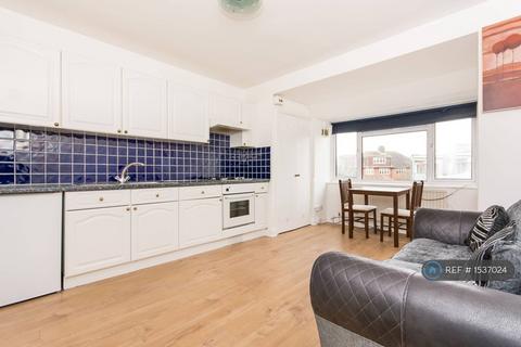 1 bedroom flat to rent, Melrose Avenue, London, NW2