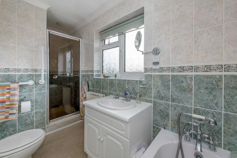 Family Bath /...