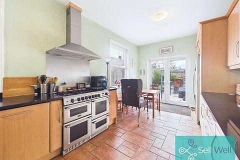 3 bedroom end of terrace house for sale, Stanley Road, Manchester M28