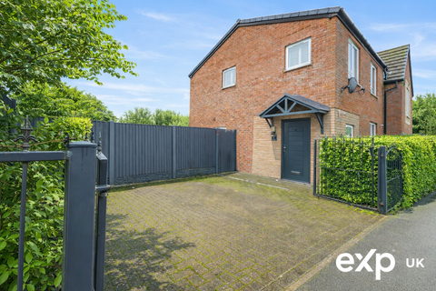 3 bedroom semi-detached house for sale, Peel Gardens, Mansfield NG19