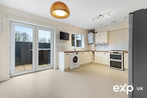 3 bedroom semi-detached house for sale, Peel Gardens, Mansfield NG19
