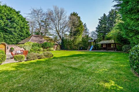 6 bedroom detached house for sale, Hill Top, Hale, WA15