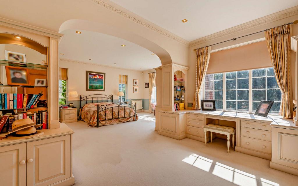 Pricipal Bedroom