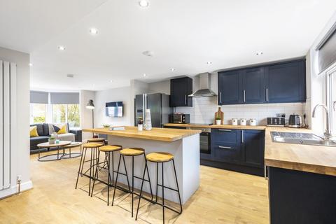 5 bedroom flat to rent, Delph Lane, Leeds LS6