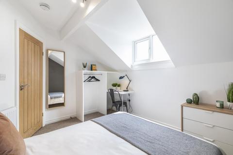 undefined, Delph Lane, Leeds LS6