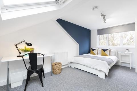 undefined, Delph Lane, Leeds LS6