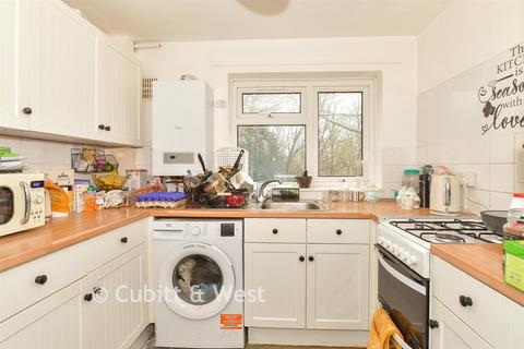 1 bedroom flat for sale, Greenacres, Crawley RH10