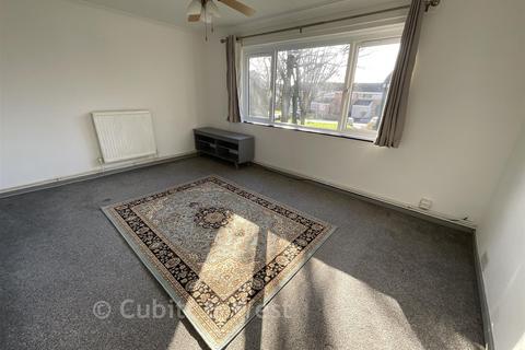 Greenacres, Crawley RH10
