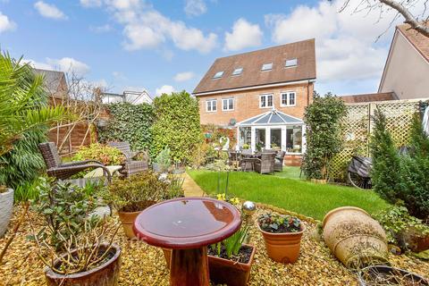 3 bedroom detached house for sale, Colmanton Grove, Deal CT14
