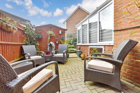 3 bedroom detached house for sale, Colmanton Grove, Deal CT14