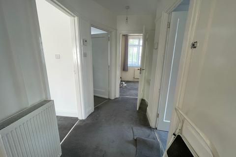2 bedroom maisonette for sale, Windermere Avenue, Wembley, HA9