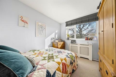1 bedroom flat for sale, Stapleton Hall Road, Finsbury Park