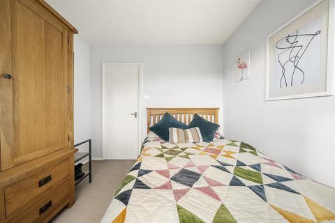 1 bedroom flat for sale, Stapleton Hall Road, Finsbury Park