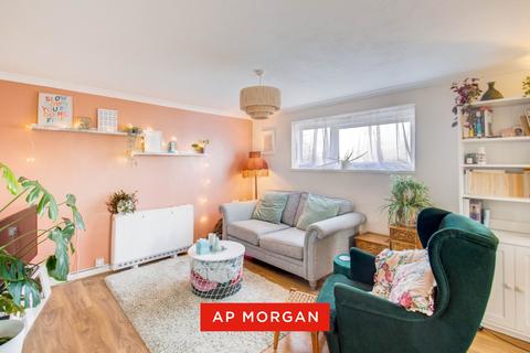 undefined, Spiral Close, Halesowen, West Midlands, B62