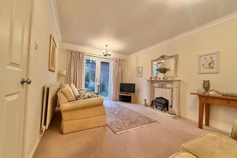 3 bedroom semi-detached house for sale, Horton Close, Darlaston, West Midlands, WS10 8UY