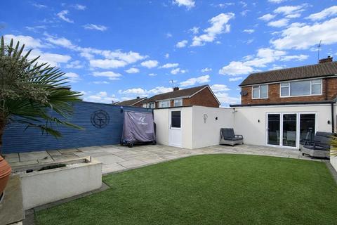 undefined, Kinross Crescent, Sundon Park, Luton, Bedfordshire, LU3 3JS
