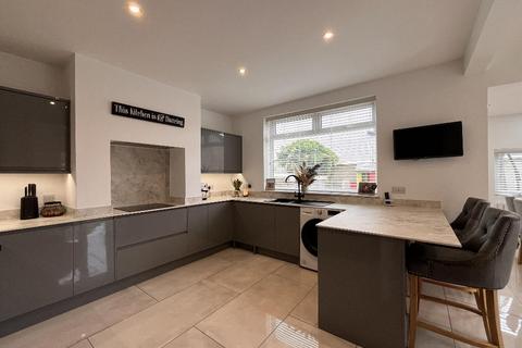 undefined, Morecambe LA4