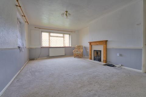 undefined, Chestnut Crescent, Reading, RG2