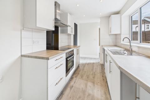 3 bedroom terraced house to rent, Blaenavon, Pontypool, NP4
