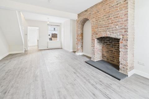 3 bedroom terraced house to rent, Blaenavon, Pontypool, NP4