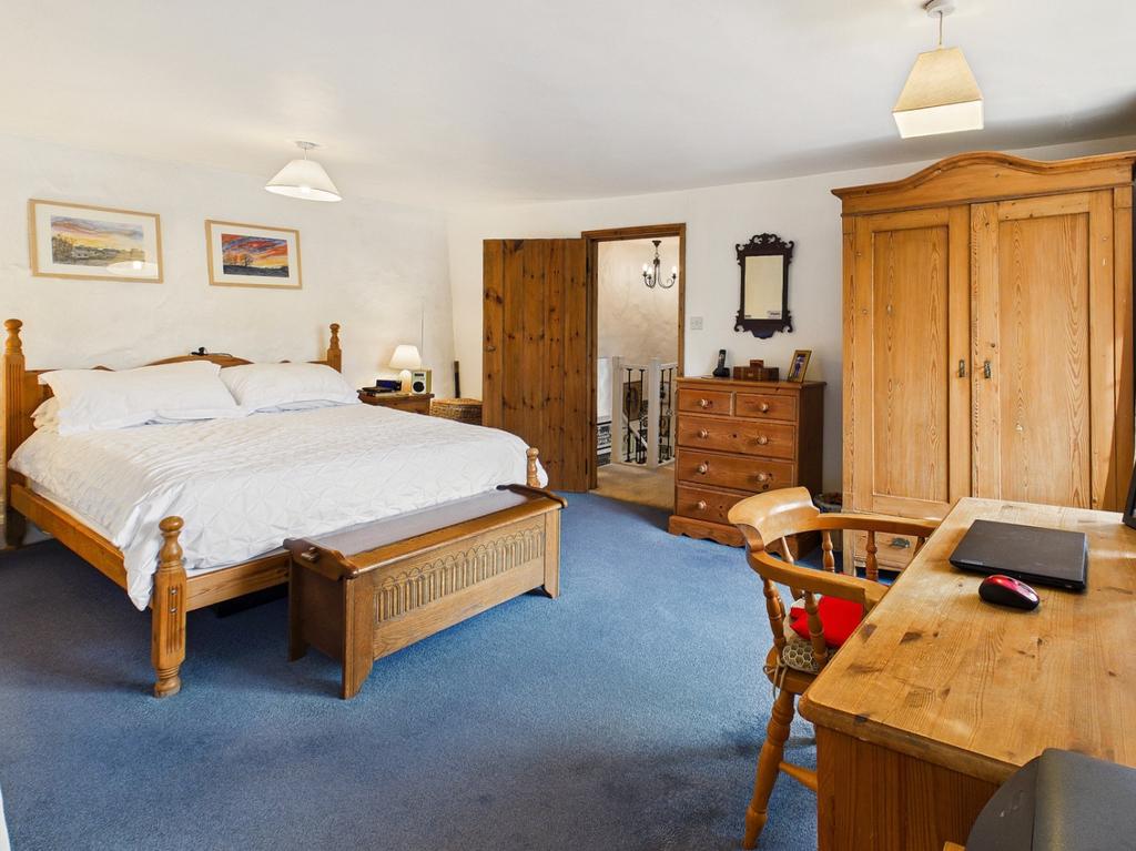 Ewemove south molton   master bedroom