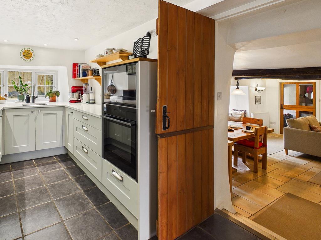 Ewemove south molton   kitchen
