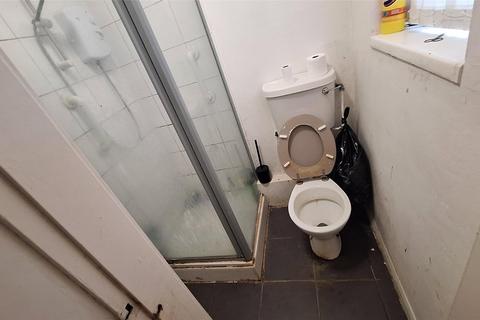 undefined, Harrowby Road, Birkenhead, Merseyside, CH42