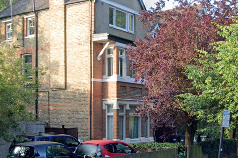 2 bedroom apartment to rent, Park Road North, Chiswick, London W4