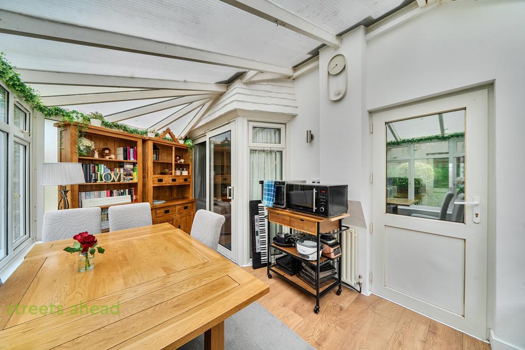 0548be56-7ea9-478...