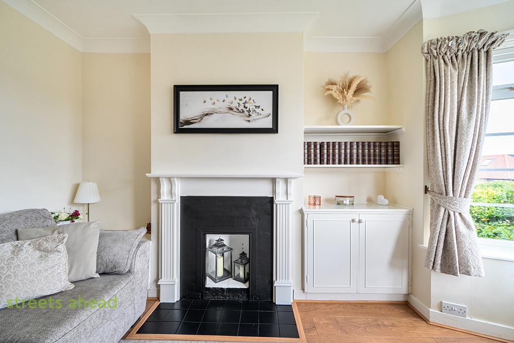 80735272-d897-472...