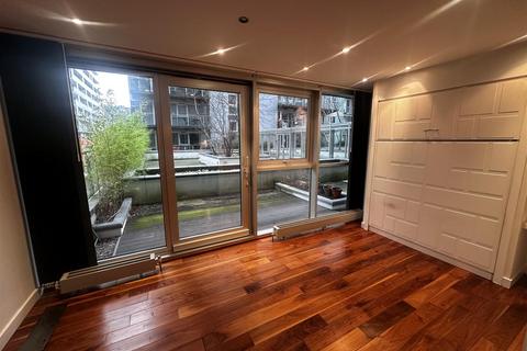 1 bedroom apartment to rent, Clowes Street, Salford