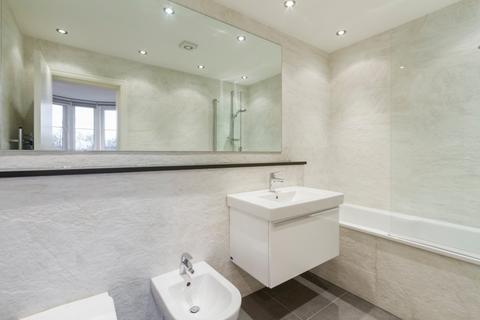 undefined, Elm Avenue, Ealing, London, W5